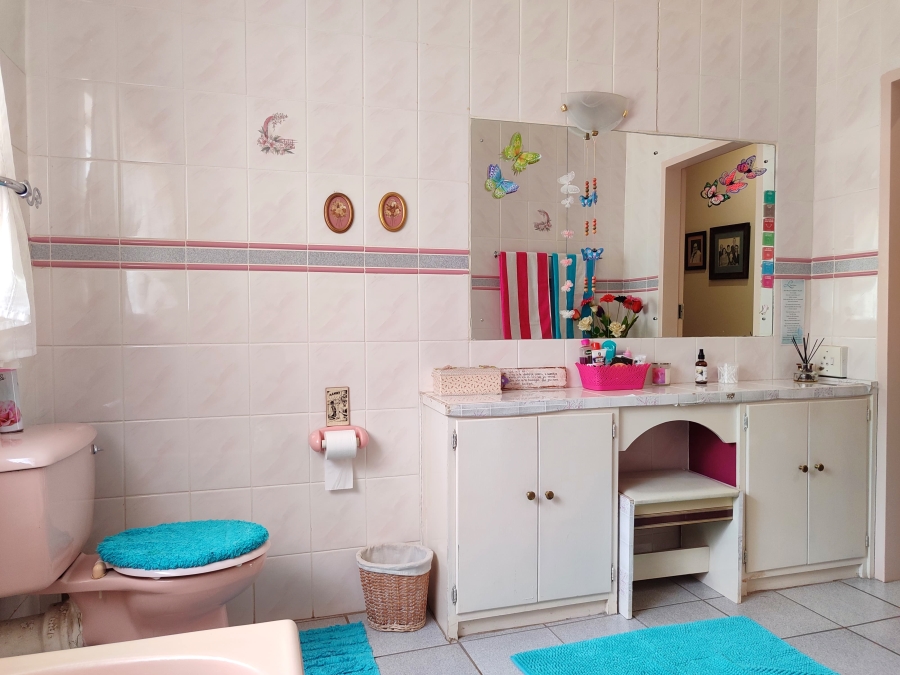 3 Bedroom Property for Sale in Irene Park North West